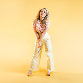files/model-laughs-barefoot_134x134_crop_center_2x_354c43ff-8727-46f5-a5b6-428a0b5cc892.jpg